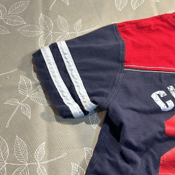 Osh Kosh Kids T-Shirt. - Picture 7 of 7